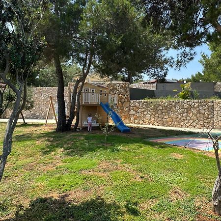 Apartments Laura Mali Lošinj Exterior foto